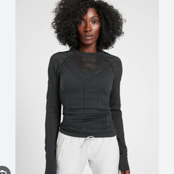 Athleta Tops - Athleta Oxygen Top in Black Mesh Long Sleeve Size Small